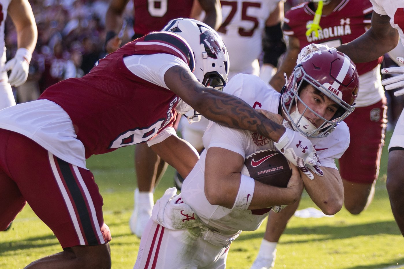 Germie Bernard's 2 late TDs help 'unbreakable' No. 4 Alabama rally past South Carolina 29-22 | iNFOnews.ca Germie Bernard's 2 late TDs help 'unbreakable' No. 4 Alabama rally past South Carolina 29-22 | iNFOnews.ca