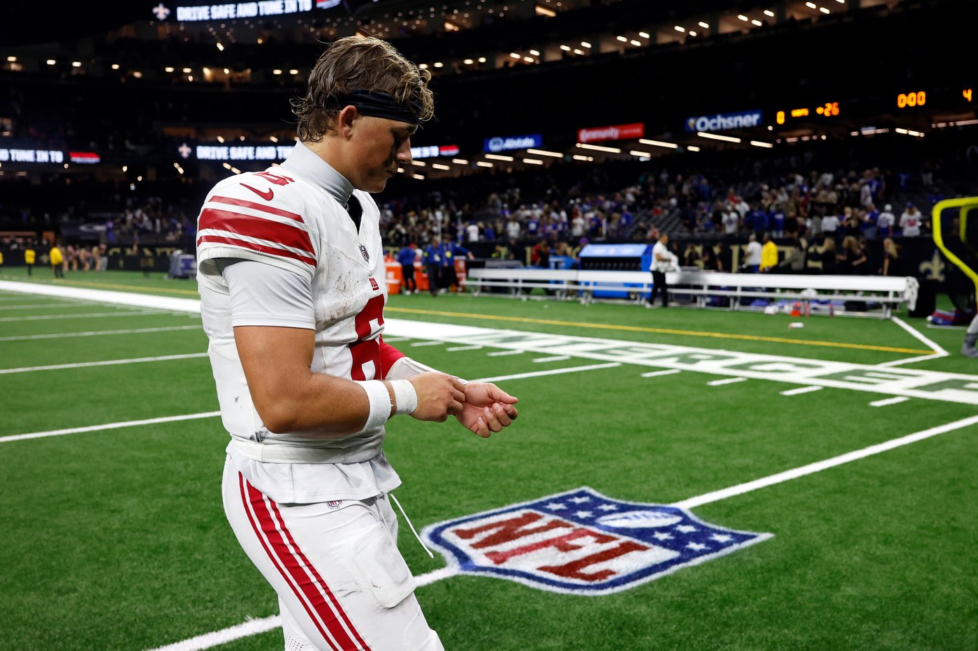 Turnover trouble keeps plaguing the Giants, who next host the Eagles on Thursday night | iNFOnews.ca