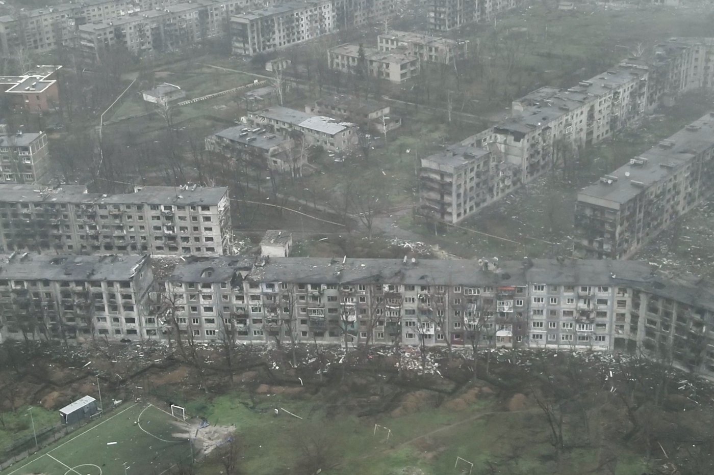 Exclusive drone footage shows devastated Ukrainian town almost encircled by Russian forces | iNFOnews.ca Exclusive drone footage shows devastated Ukrainian town almost encircled by Russian forces | iNFOnews.ca