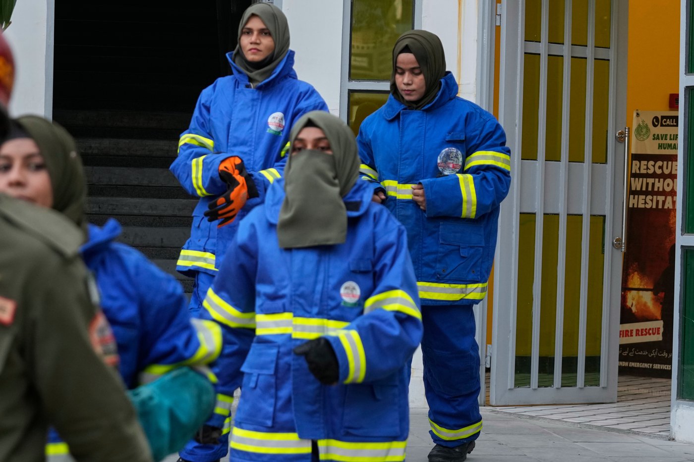Women make inroads in Pakistan as they become firefighters and barriers slowly fall | iNFOnews.ca Women make inroads in Pakistan as they become firefighters and barriers slowly fall | iNFOnews.ca