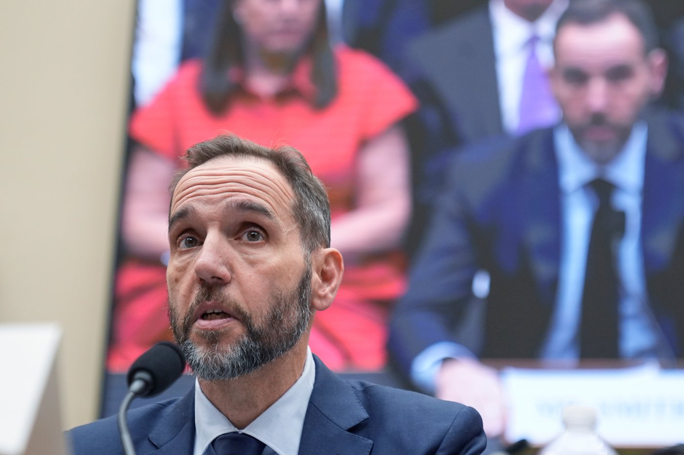 Smith defends his Trump investigations at a House hearing. 'No one should be above the law,' he says | iNFOnews.ca