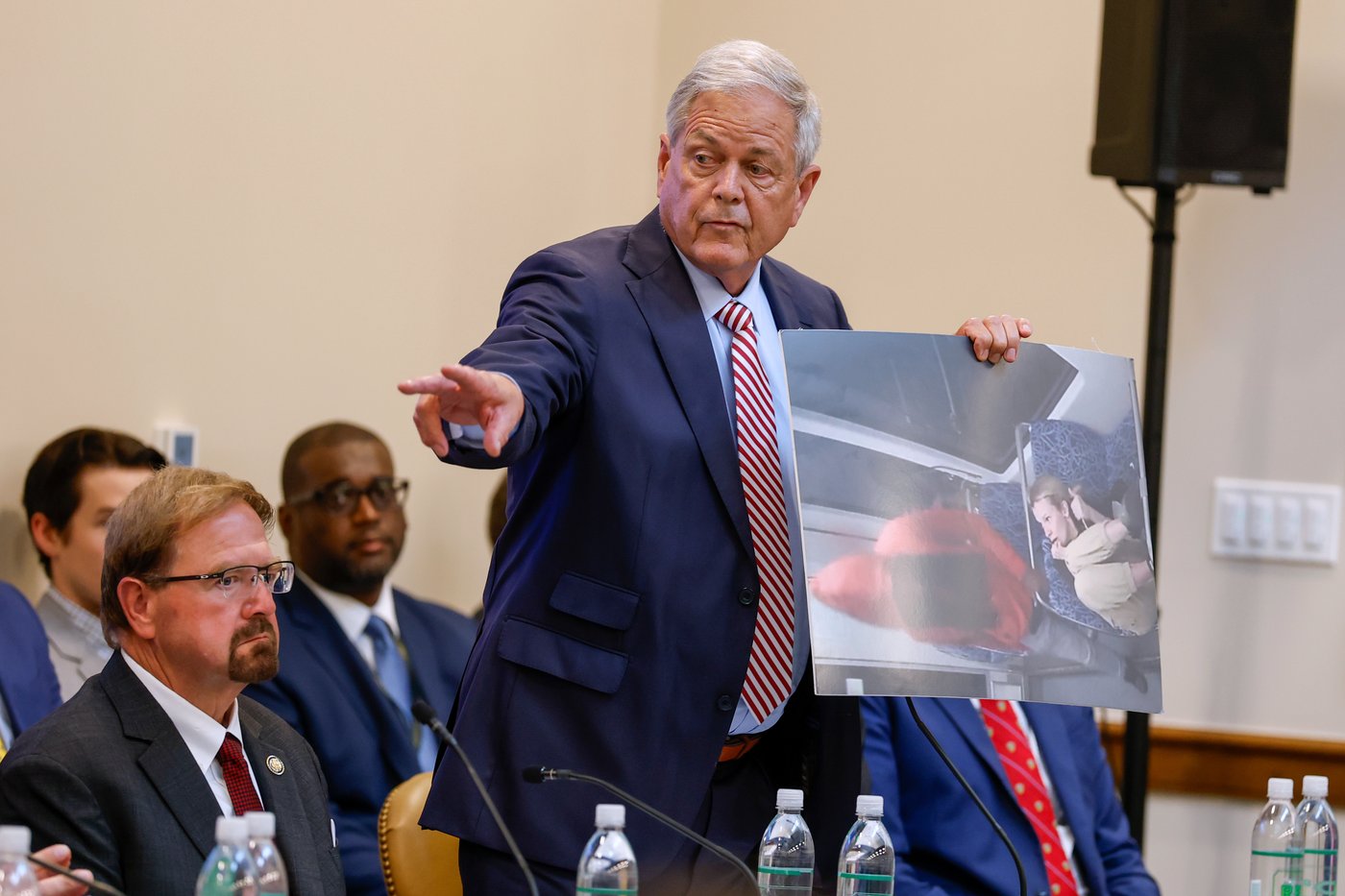 US House members hear pleas for tougher justice policies after stabbing death of refugee | iNFOnews.ca