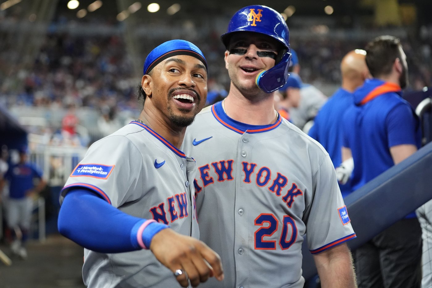 Alonso and Holmes lead Mets past Marlins 5-0 to push NL wild-card race to final day of season | iNFOnews.ca