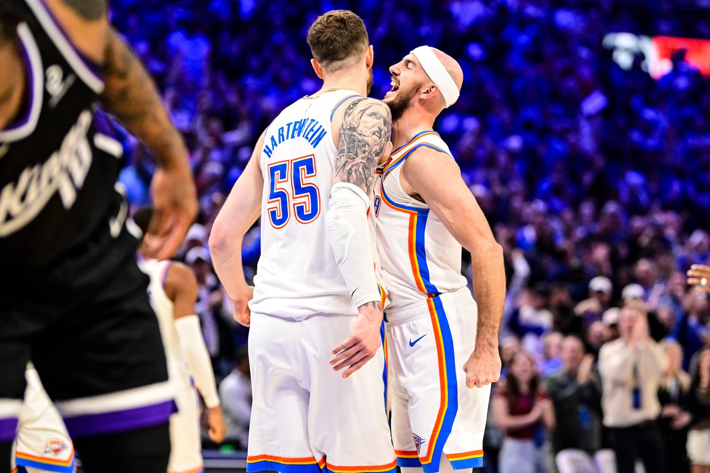 There was no championship hangover for the Thunder. They're rolling along, again | iNFOnews.ca There was no championship hangover for the Thunder. They're rolling along, again | iNFOnews.ca