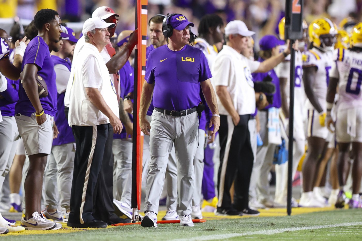 No. 4 LSU and star linebacker Perkins look to slow down No. 13 Ole Miss' dual-threat quarterbacks | iNFOnews.ca