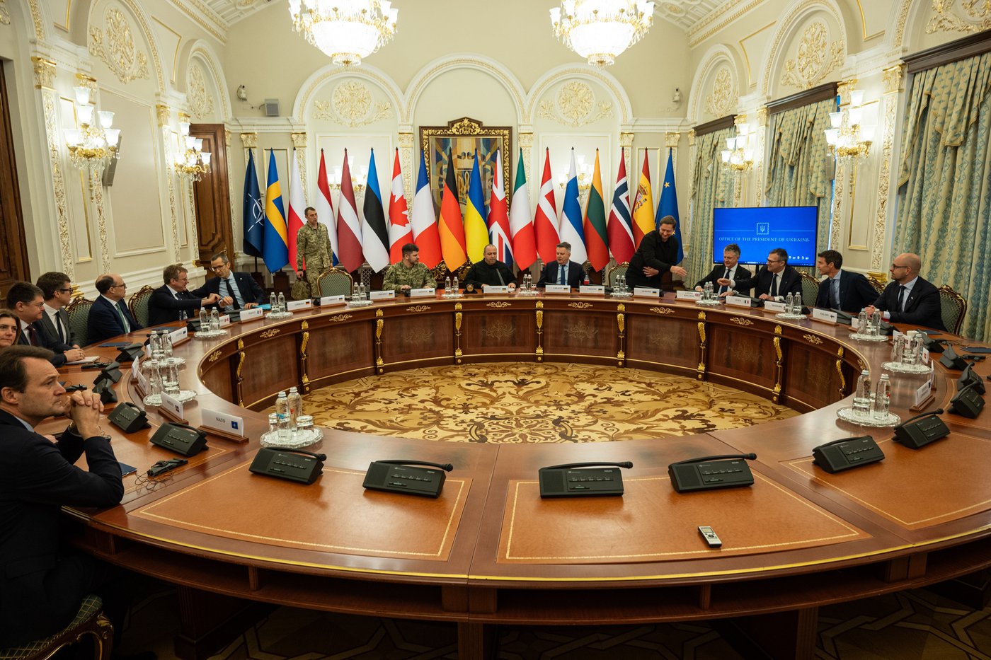 Security advisers discuss peace proposals in Ukraine ahead of leaders' summit | iNFOnews.ca