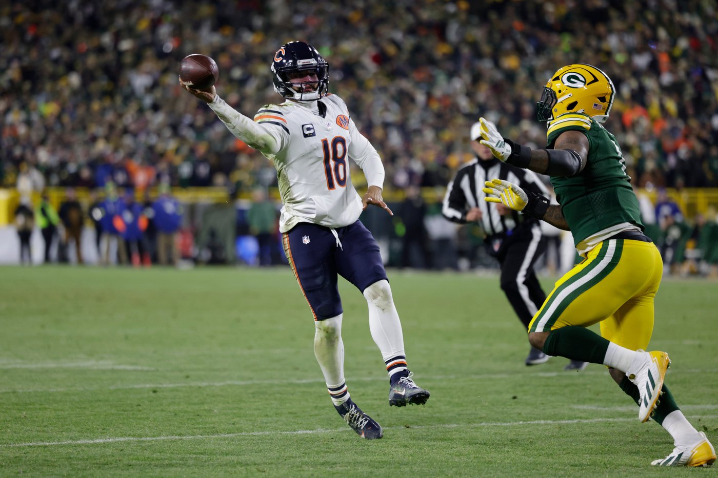 Bears can go from first to out of the playoffs with a tough schedule and inconsistent QB play | iNFOnews.ca Bears can go from first to out of the playoffs with a tough schedule and inconsistent QB play | iNFOnews.ca