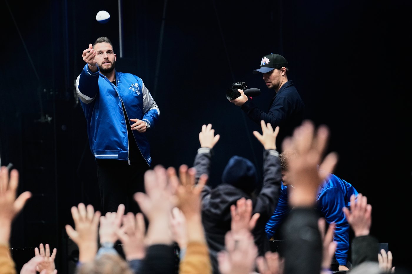 Björn Werner is the 'German Pat McAfee' bringing the NFL, Colts and Bromania to the masses | iNFOnews.ca Björn Werner is the 'German Pat McAfee' bringing the NFL, Colts and Bromania to the masses | iNFOnews.ca