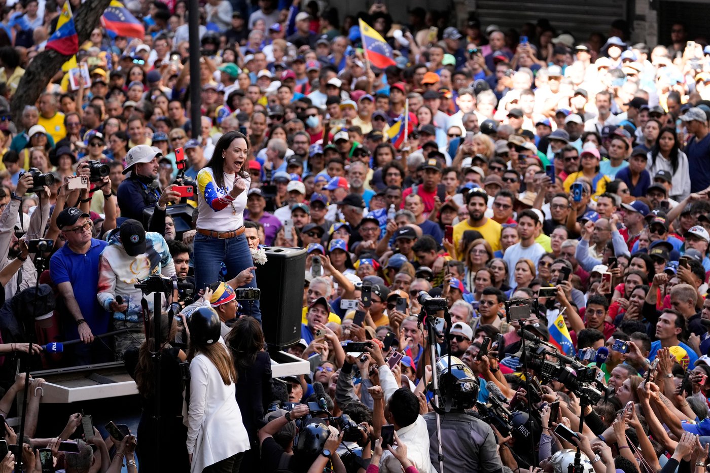 Photos of Venezuelan opposition leader María Corina Machado who has won the Nobel Peace Prize | iNFOnews.ca