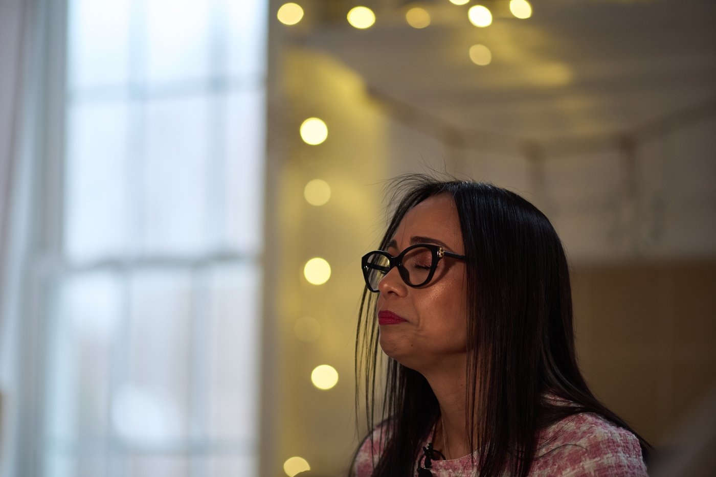 PHOTO ESSAY: One woman’s journey with lupus, the disease of 1,000 faces | iNFOnews.ca