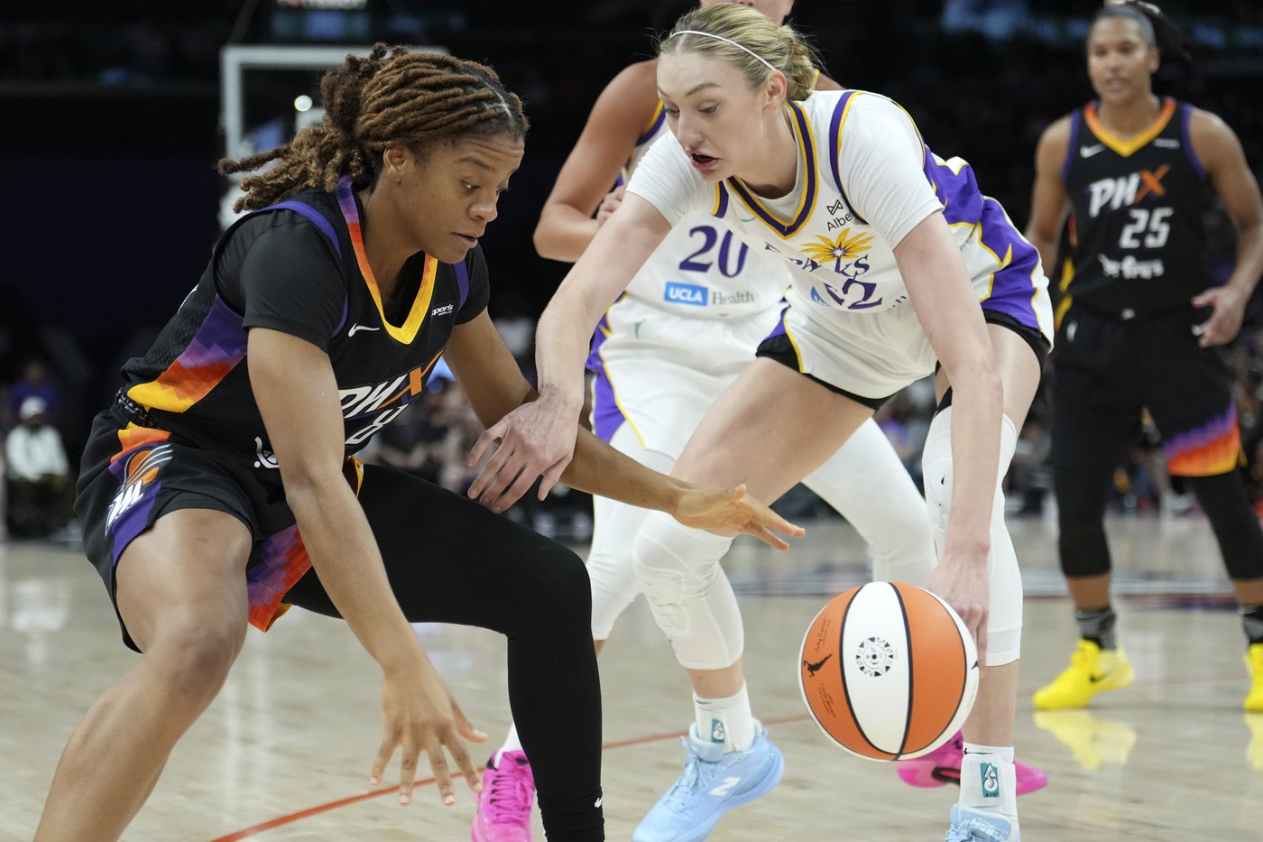 Hamby scores 25, Burrell 20 but Sparks knocked from playoffs despite 88-83 win over Mercury | iNFOnews.ca Hamby scores 25, Burrell 20 but Sparks knocked from playoffs despite 88-83 win over Mercury | iNFOnews.ca