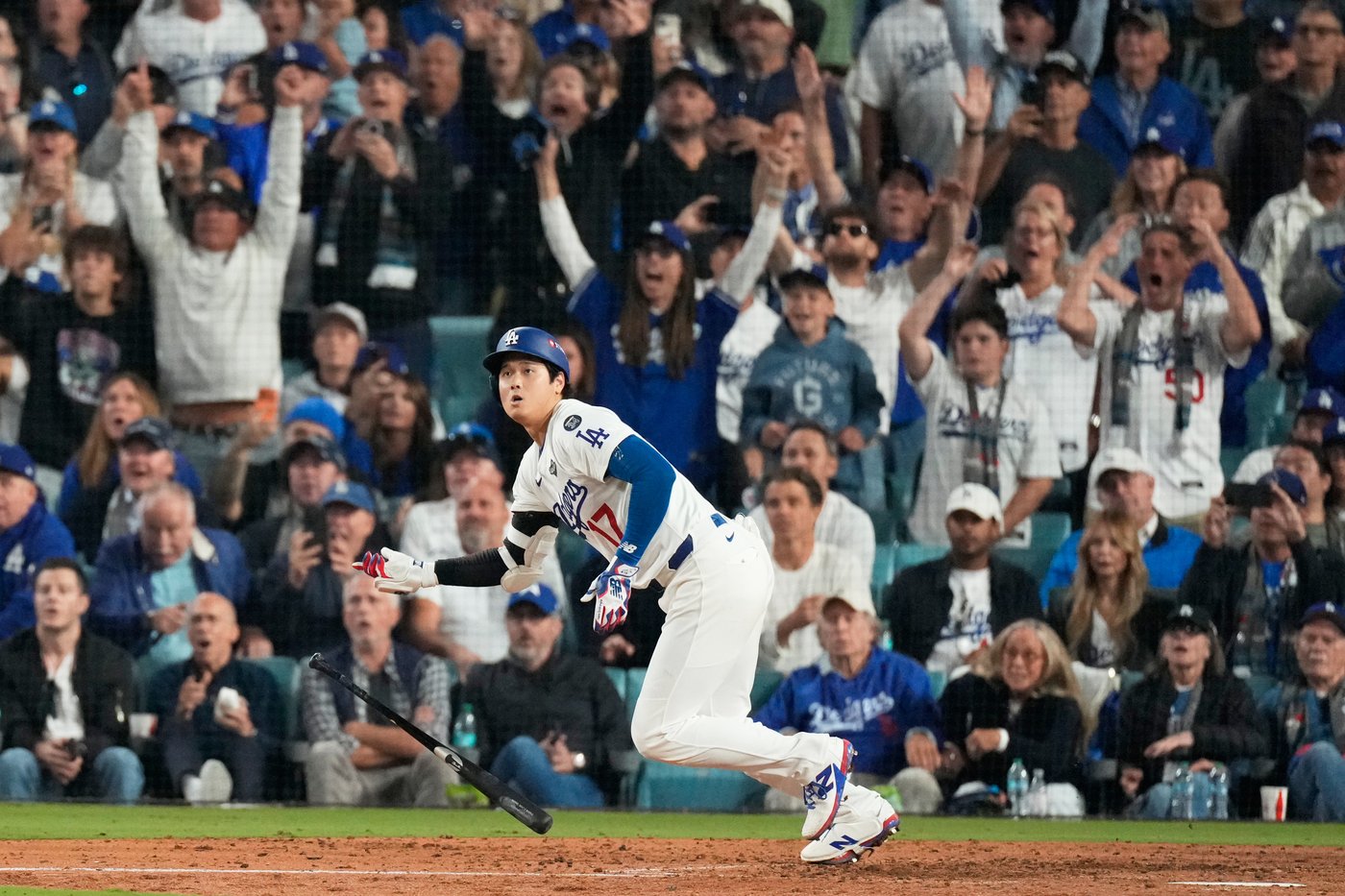 Another big Sho: Ohtani hits 2 homers, ties record with 4 extra-base hits in World Series Game 3 | iNFOnews.ca Another big Sho: Ohtani hits 2 homers, ties record with 4 extra-base hits in World Series Game 3 | iNFOnews.ca