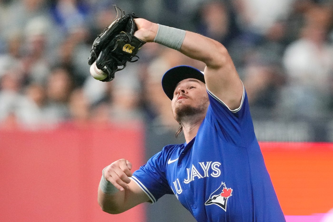 Photo Gallery: Yankees beat Blue Jays 9-6 in Game 3 | iNFOnews.ca