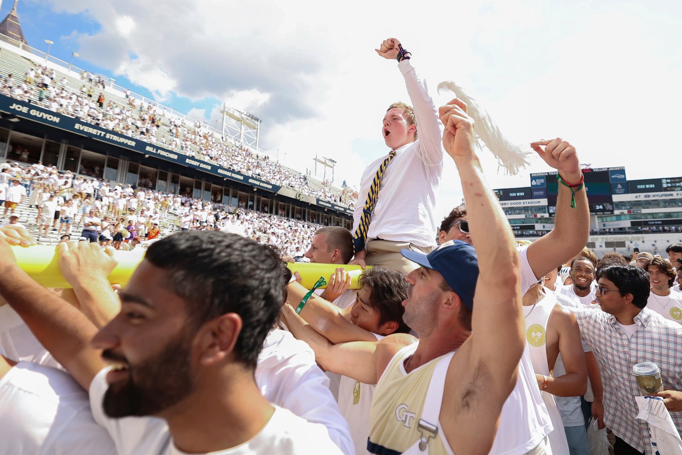 Buzz builds in Atlanta as the Georgia Tech Yellow Jackets surge to No. 16 in AP Top 25 | iNFOnews.ca