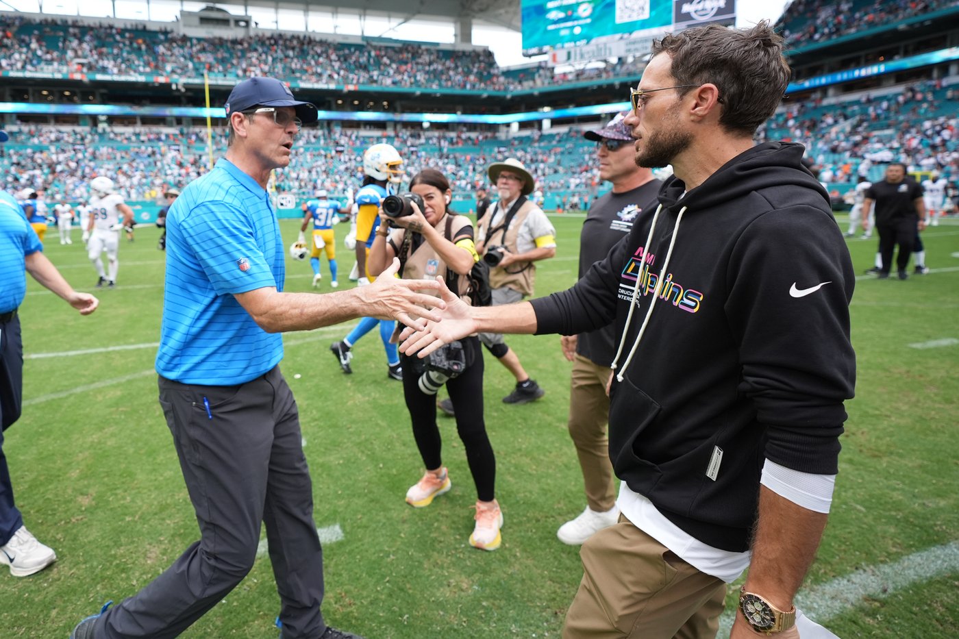 Miami fans boo as another last-minute loss leaves Dolphins reeling, and nobody is happy | iNFOnews.ca