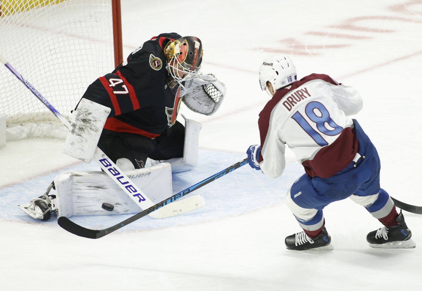 Senators hand league-leading Avalanche third loss in four games with 5-2 victory | iNFOnews.ca