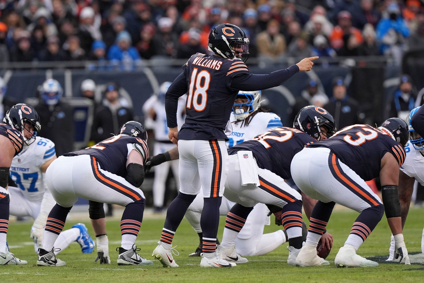 Caleb Williams breaks Bears single-season passing record in loss to Lions | iNFOnews.ca