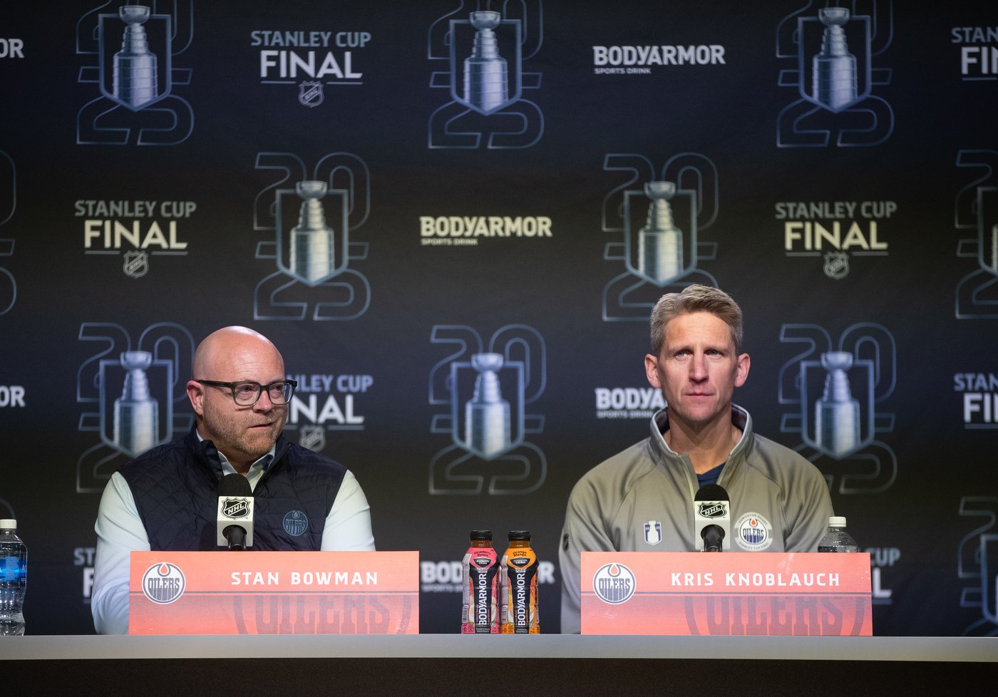 Edmonton Oilers GM Bowman still waiting on McDavid as camp opens; won't pursue Hart | iNFOnews.ca