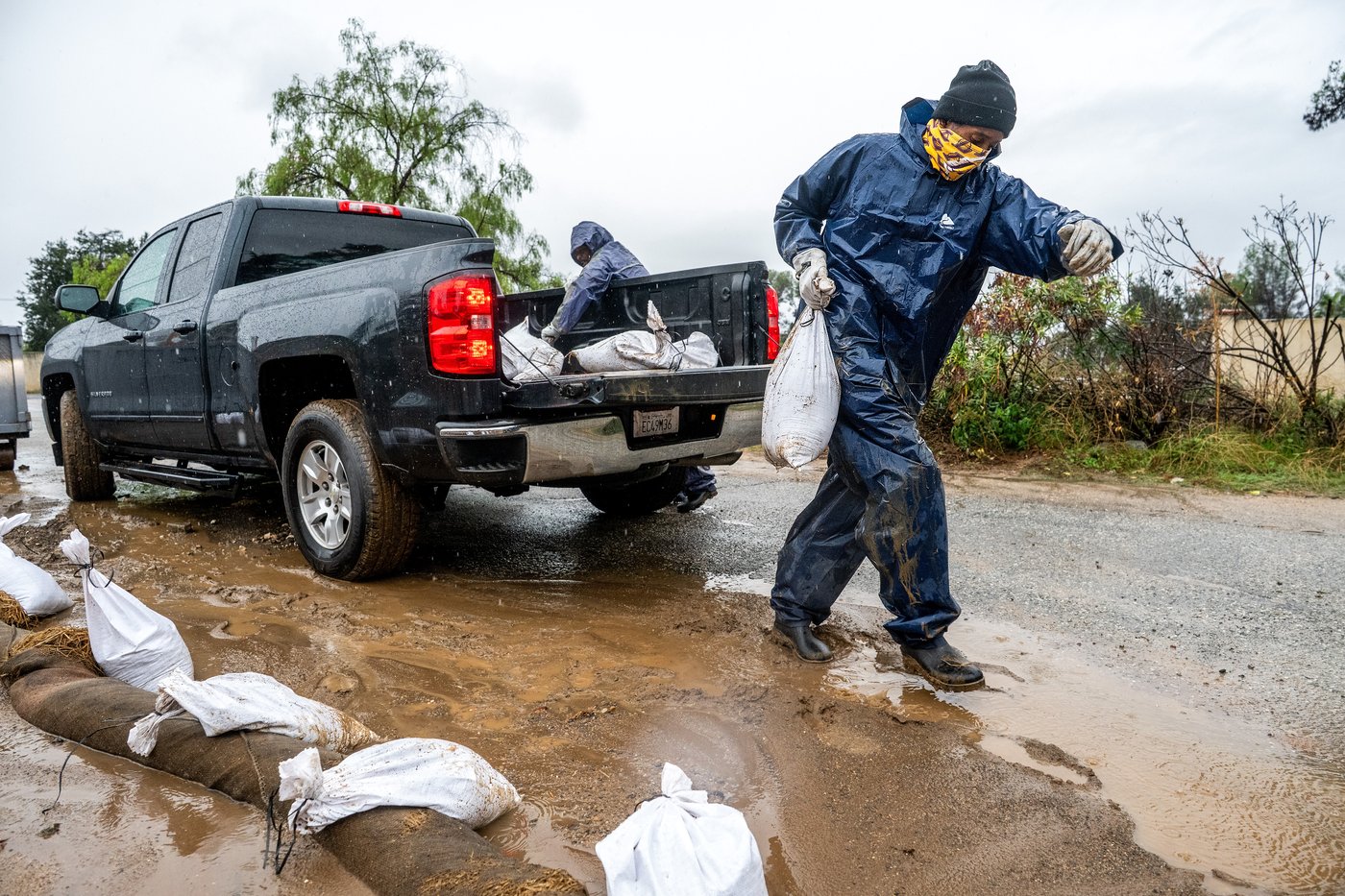 Lingering thunderstorms bring flooding risk after atmospheric river drenches much of California | iNFOnews.ca Lingering thunderstorms bring flooding risk after atmospheric river drenches much of California | iNFOnews.ca