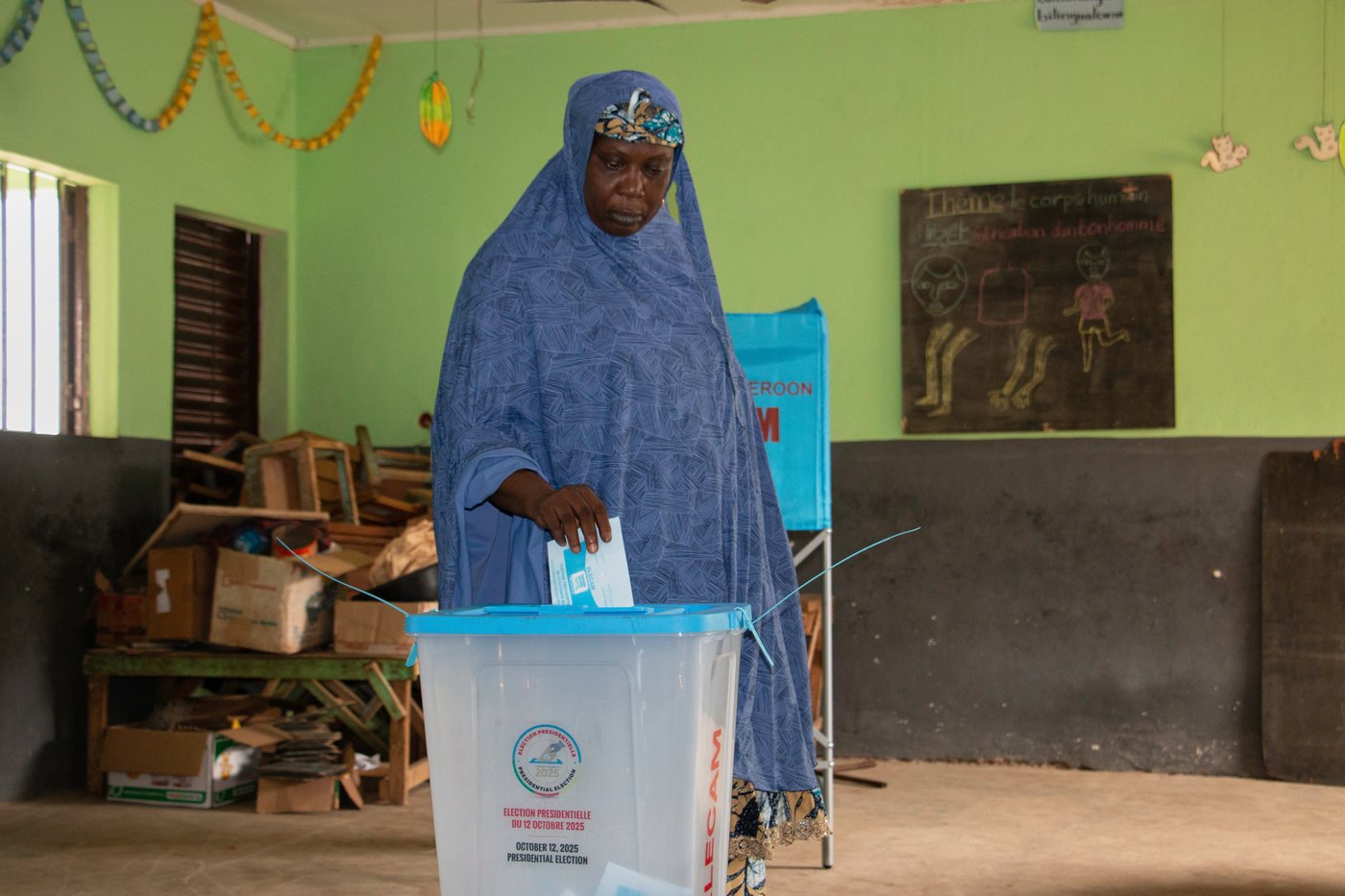 World's oldest president could extend his rule as Cameroon votes in an election | iNFOnews.ca