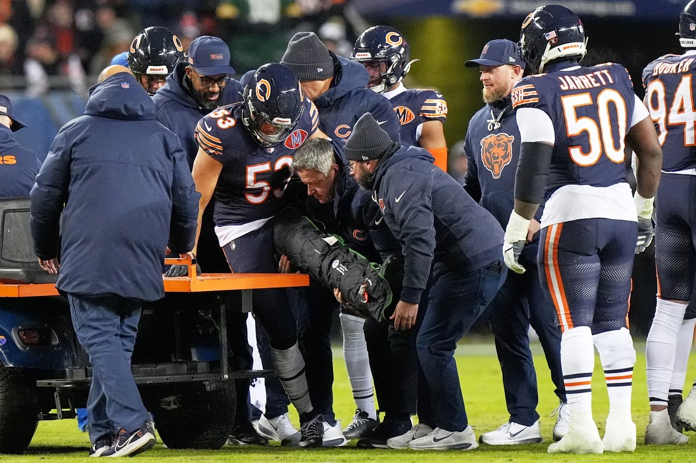 Bears linebacker T.J. Edwards to miss the rest of the season with leg injury | iNFOnews.ca