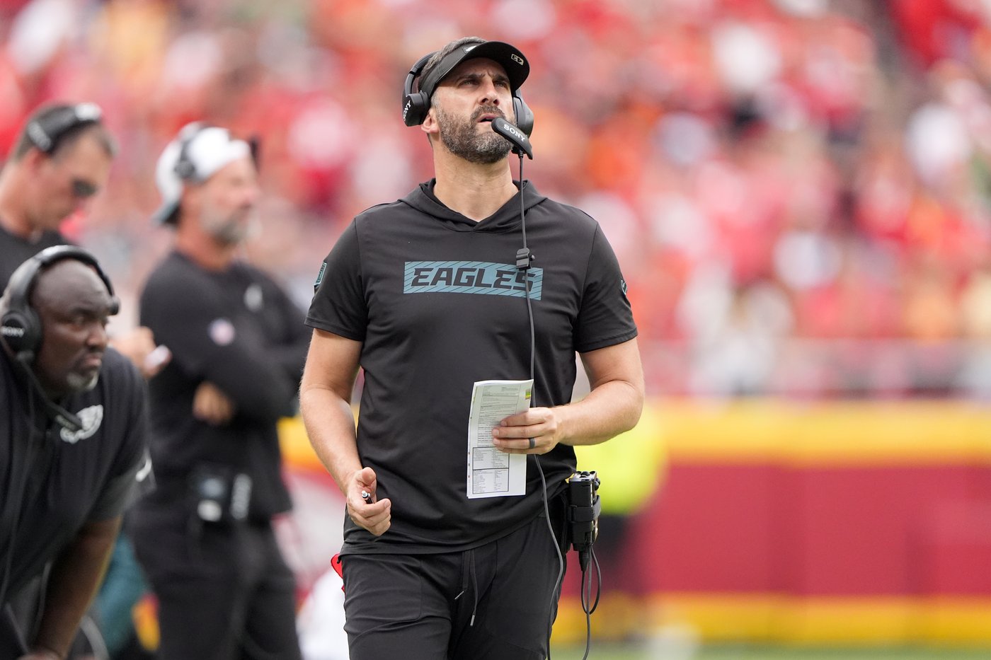Eagles lay down the smack talk and silence tush-push doubters on way to undefeated start | iNFOnews.ca Eagles lay down the smack talk and silence tush-push doubters on way to undefeated start | iNFOnews.ca