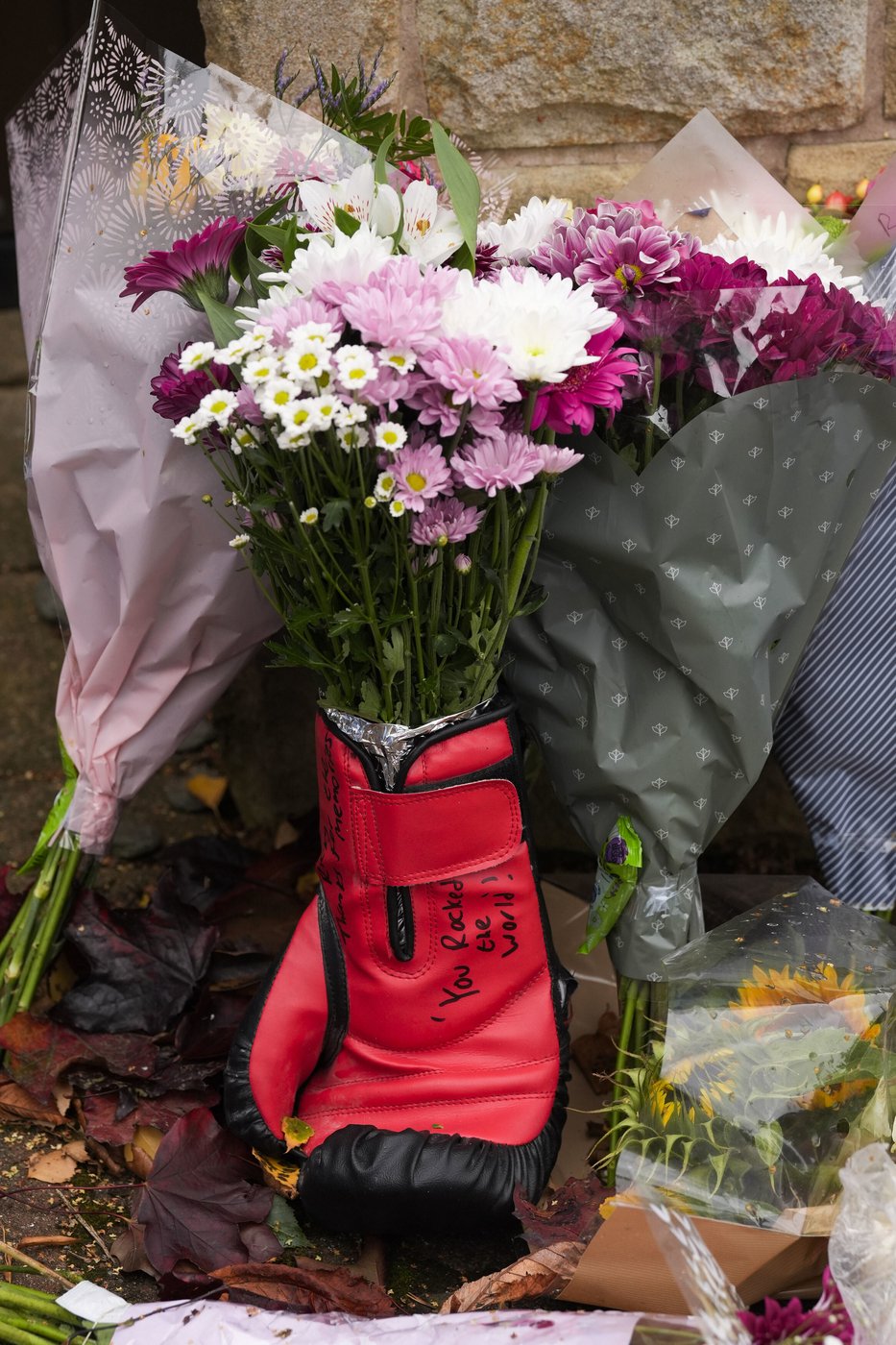 Ricky Hatton remembered by his family as a boxer who 'inspired generations' | iNFOnews.ca