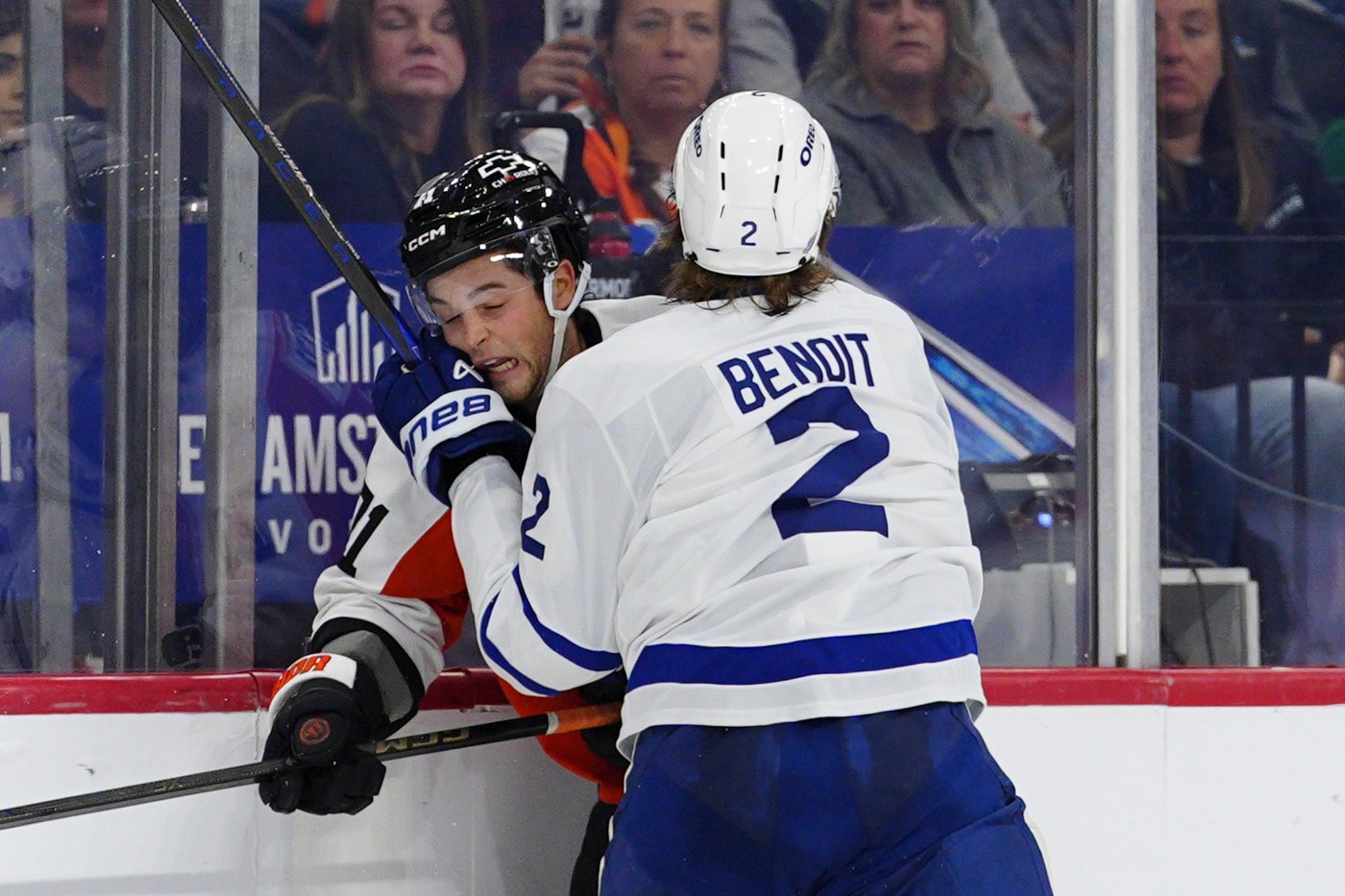 Matthews, Tavares lead Leafs past Flyers 5-2; Tanev stretchered off after collision | iNFOnews.ca Matthews, Tavares lead Leafs past Flyers 5-2; Tanev stretchered off after collision | iNFOnews.ca