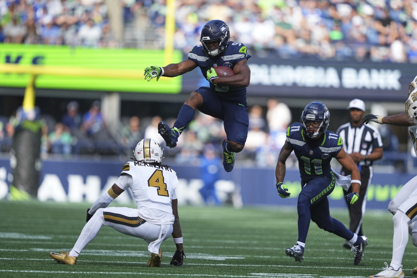 Tory Horton returns punt 95 yards for a score and has TD catch in Seahawks' 44-13 rout of Saints | iNFOnews.ca