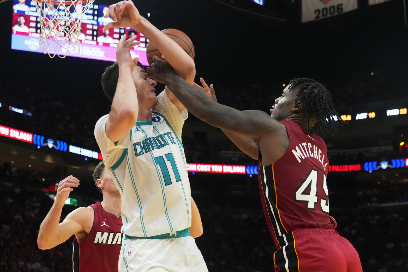 Ryan Kalkbrenner's historic NBA career start: 81% from the field through first 10 games | iNFOnews.ca