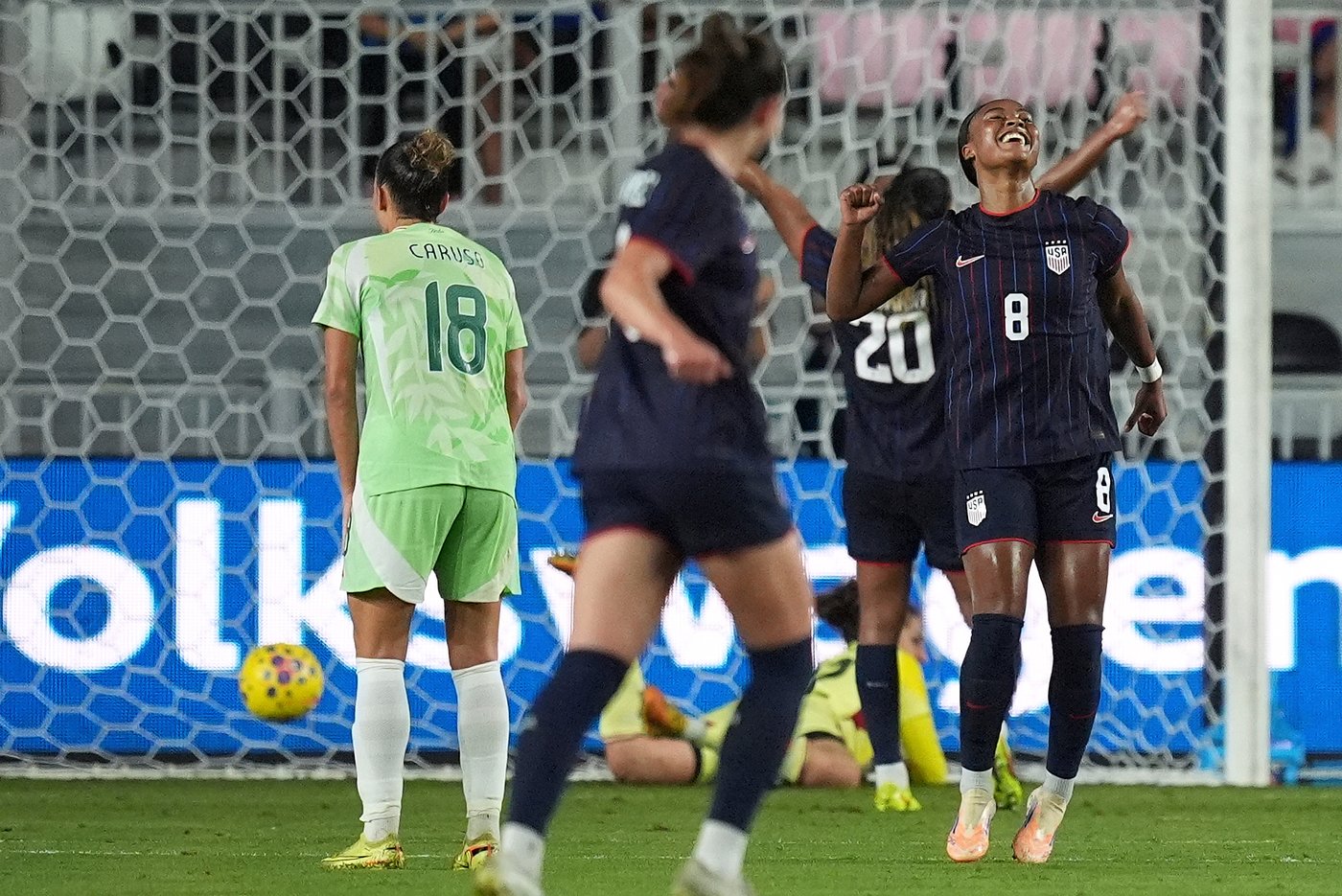 Macario and Shaw score in 2-0 USWNT win over Italy to end 2025 | iNFOnews.ca