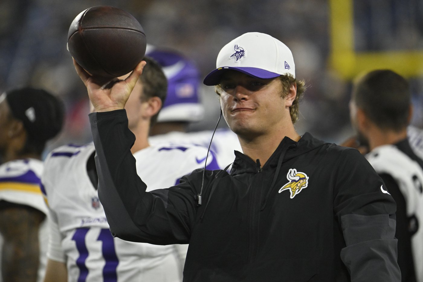 Bears-Vikings matchup on Monday night puts spotlight on 2024 QB draft class with Williams, McCarthy | iNFOnews.ca Bears-Vikings matchup on Monday night puts spotlight on 2024 QB draft class with Williams, McCarthy | iNFOnews.ca