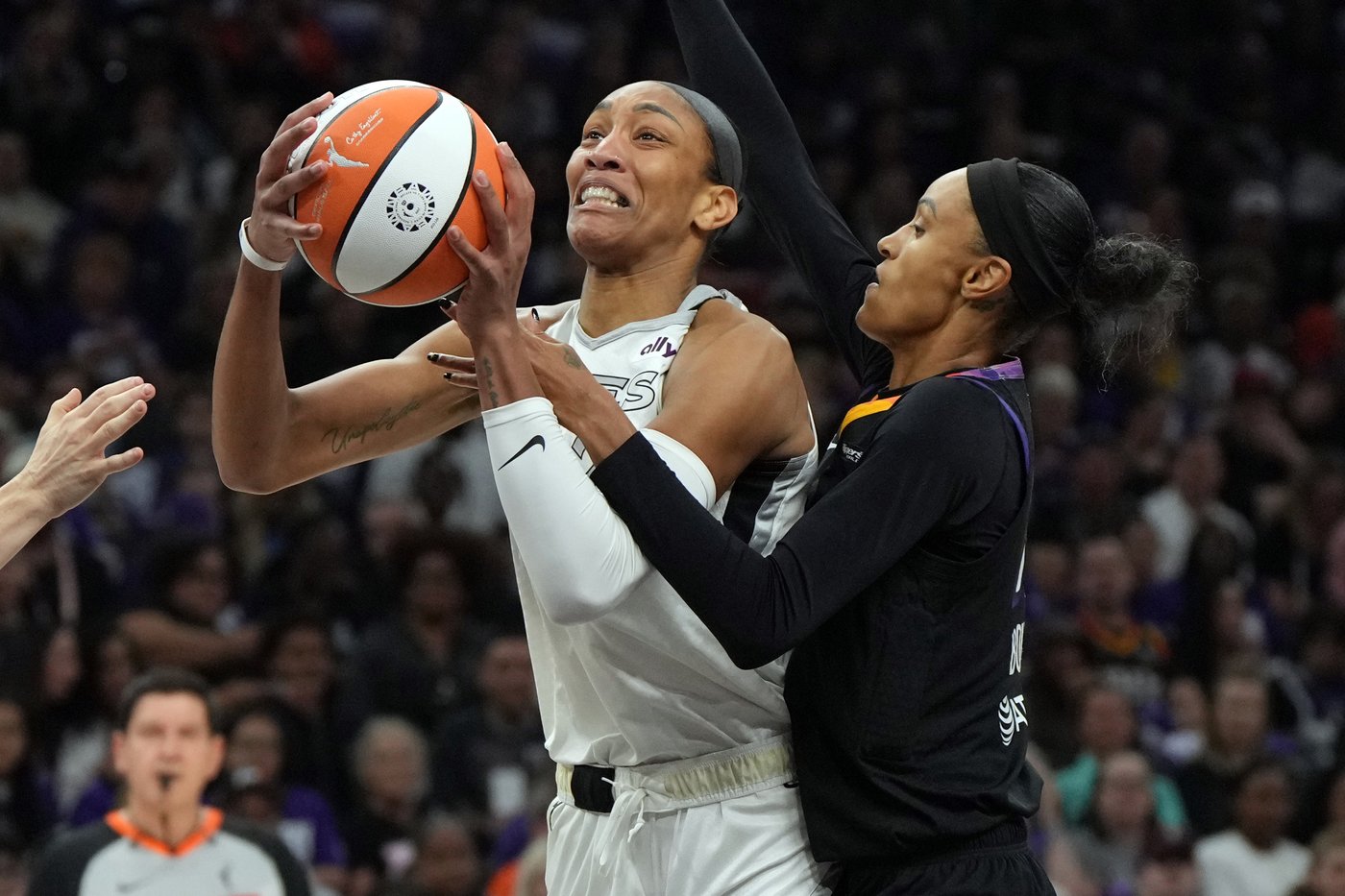 Wilson scores 31 and Aces win 3rd WNBA title in 4 seasons, beating Mercury 97-86 for 4-game sweep | iNFOnews.ca