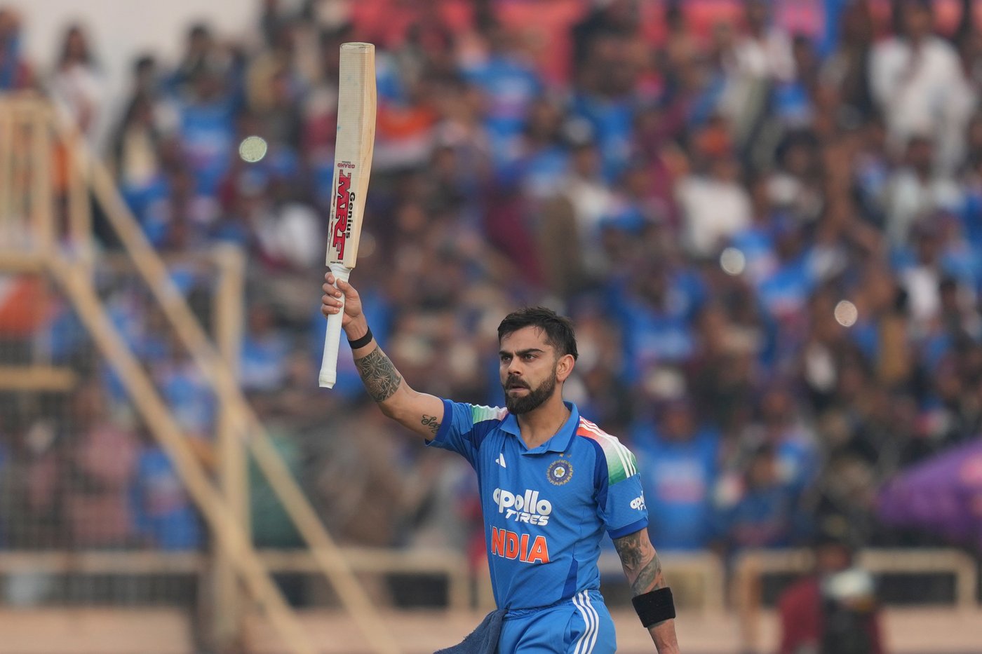 Brilliant Kohli hits 52nd ODI century and India beats South Africa by 17 runs | iNFOnews.ca