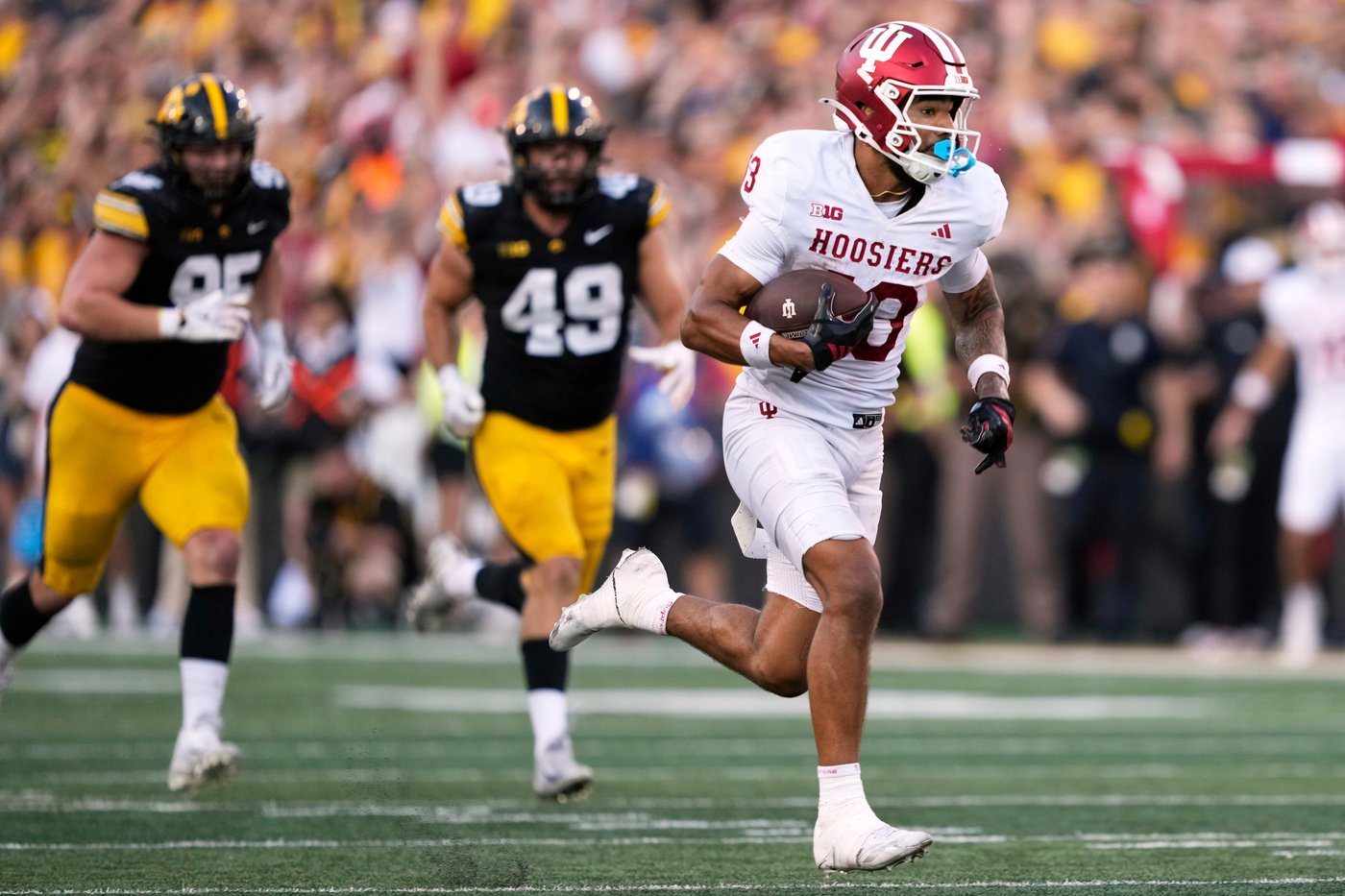 Big Ten schedule includes two Top 25 matchups in Indiana-Oregon and Ohio State-Illinois | iNFOnews.ca Big Ten schedule includes two Top 25 matchups in Indiana-Oregon and Ohio State-Illinois | iNFOnews.ca