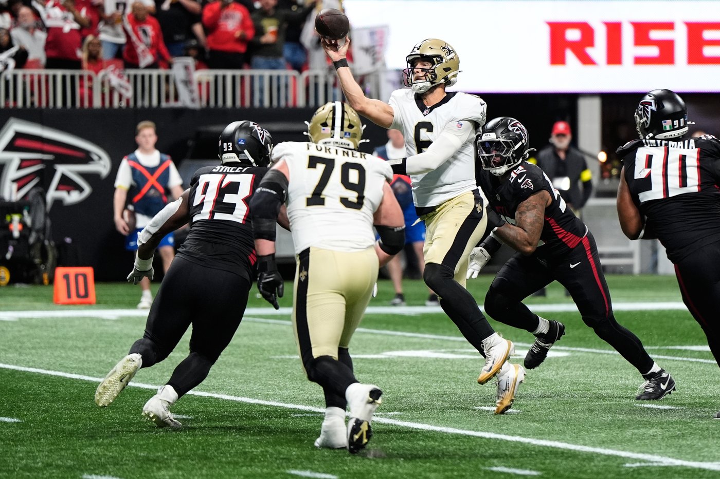 Saints QB Tyler Shough concludes his solid rookie year with a late pick and a loss | iNFOnews.ca