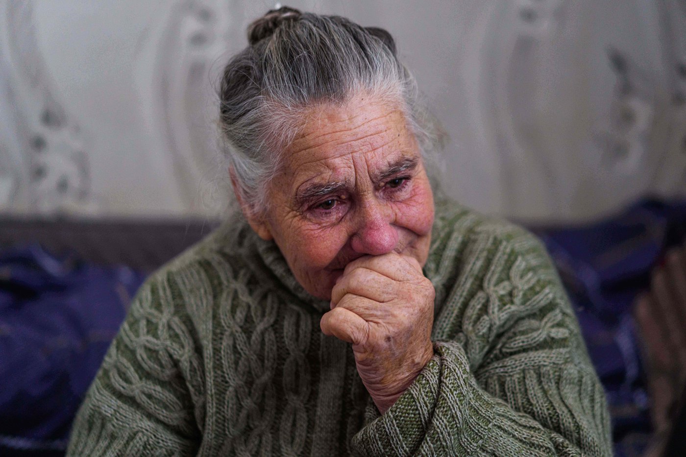 Photos from eastern Ukraine's shelters show the struggle of the internally displaced | iNFOnews.ca