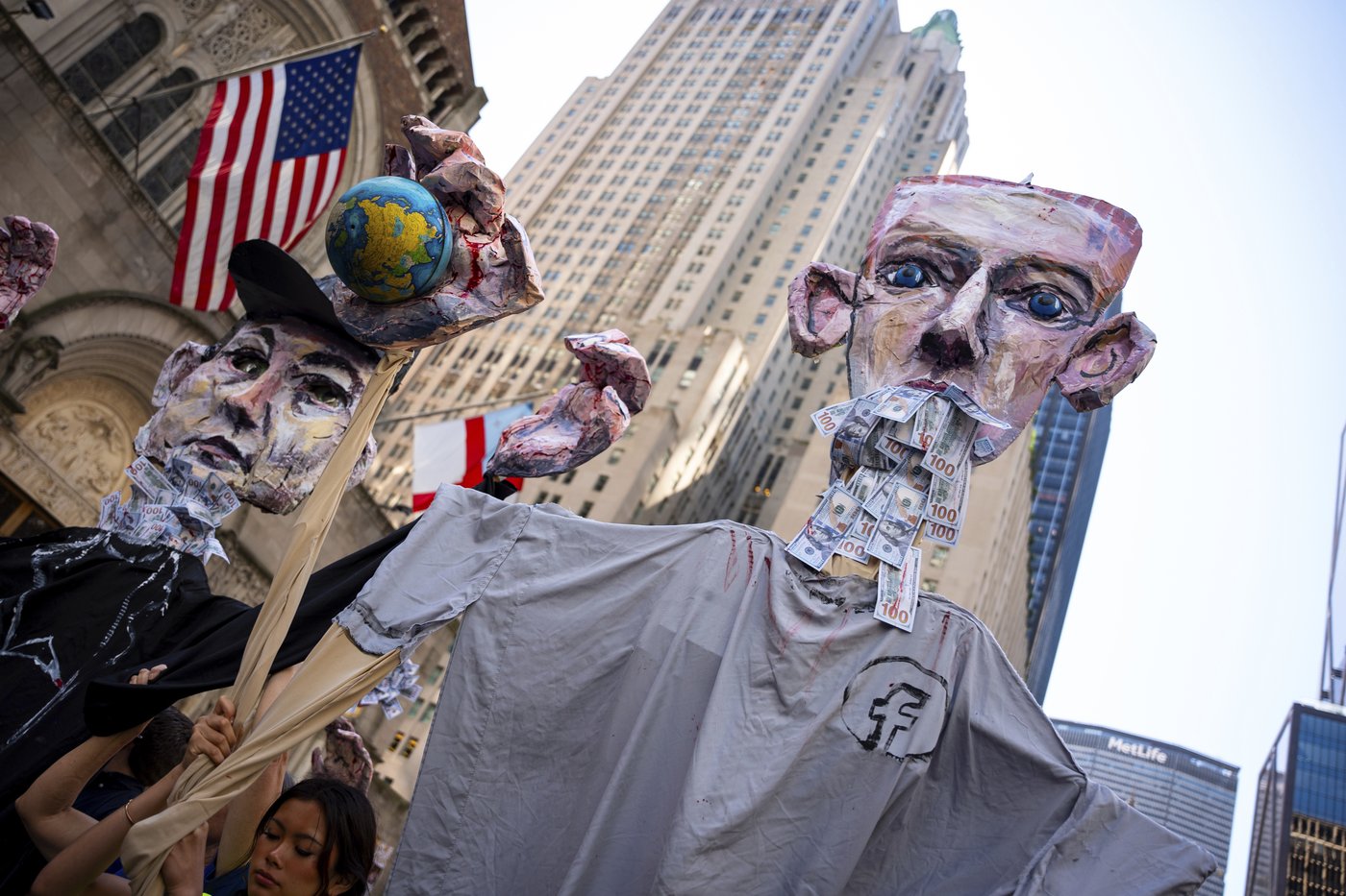 The top photos of the day by AP's photojournalists | iNFOnews.ca