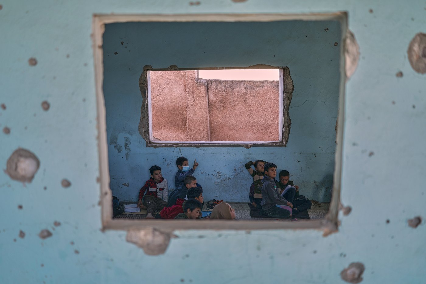Syrian students return to schools stripped bare by conflict | iNFOnews.ca Syrian students return to schools stripped bare by conflict | iNFOnews.ca