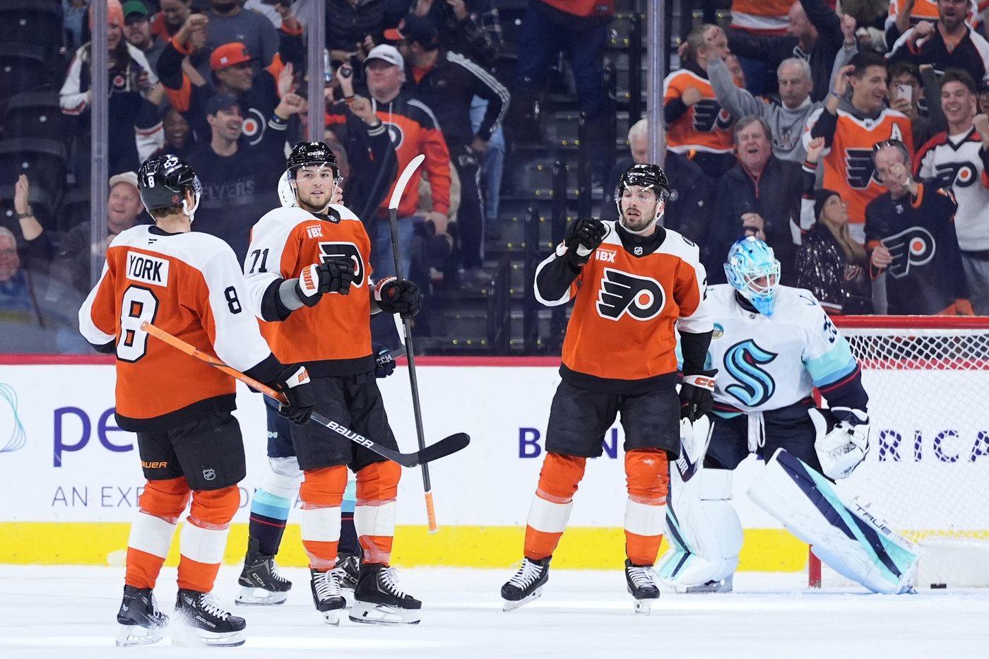 Tippett scores two goals as Flyers beat Kraken 5-2 | iNFOnews.ca Tippett scores two goals as Flyers beat Kraken 5-2 | iNFOnews.ca
