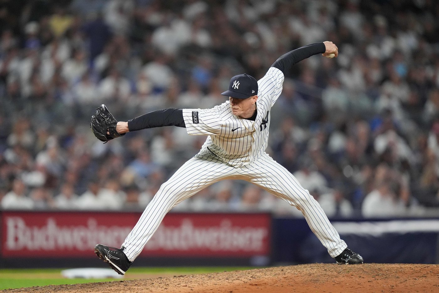 Photo Gallery: Yankees beat Blue Jays 9-6 in Game 3 | iNFOnews.ca