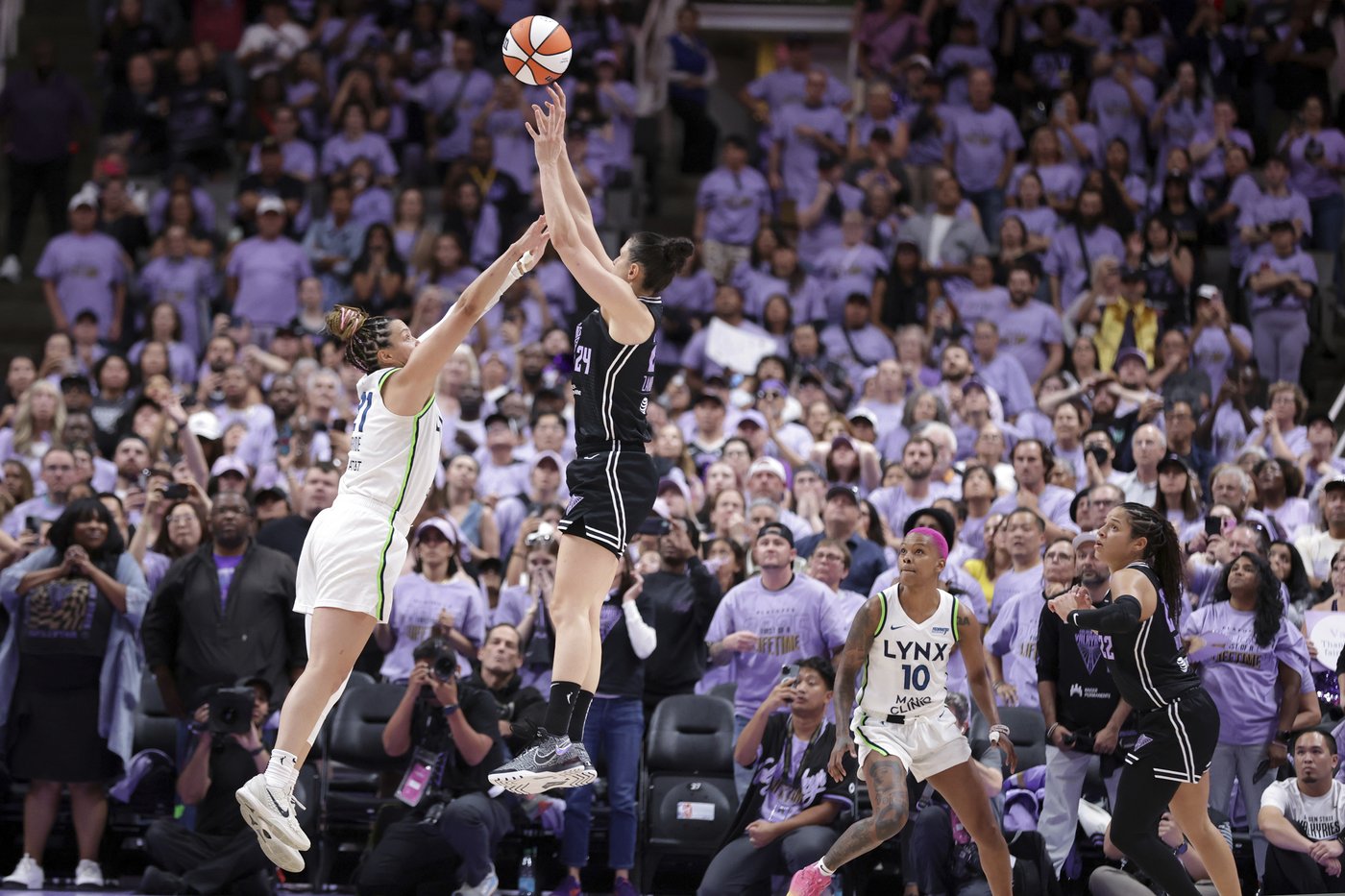 Top-seeded Lynx march into WNBA semis against surging Mercury in matchup of defensive-minded teams | iNFOnews.ca Top-seeded Lynx march into WNBA semis against surging Mercury in matchup of defensive-minded teams | iNFOnews.ca