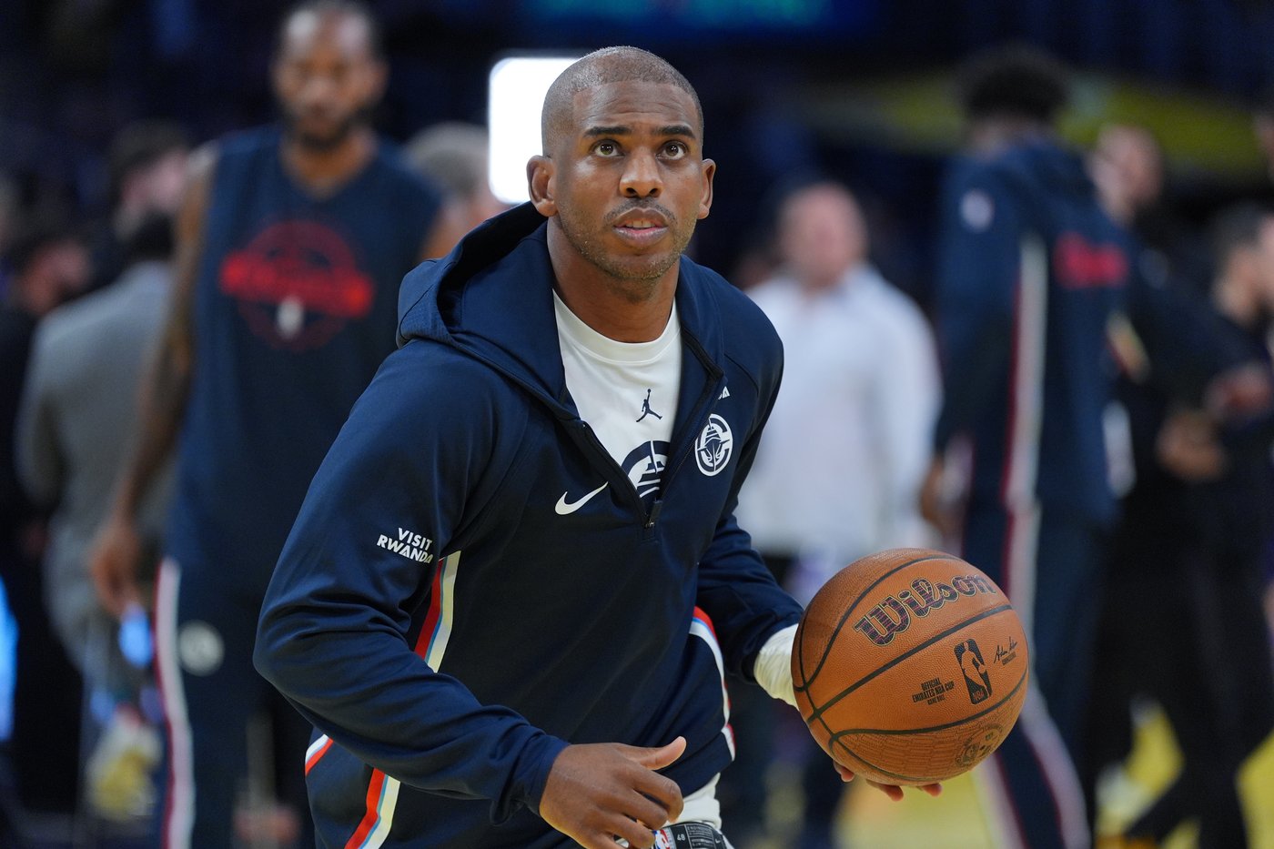 Chris Paul says the Clippers are sending him home from their road trip in a shocking late-night move | iNFOnews.ca