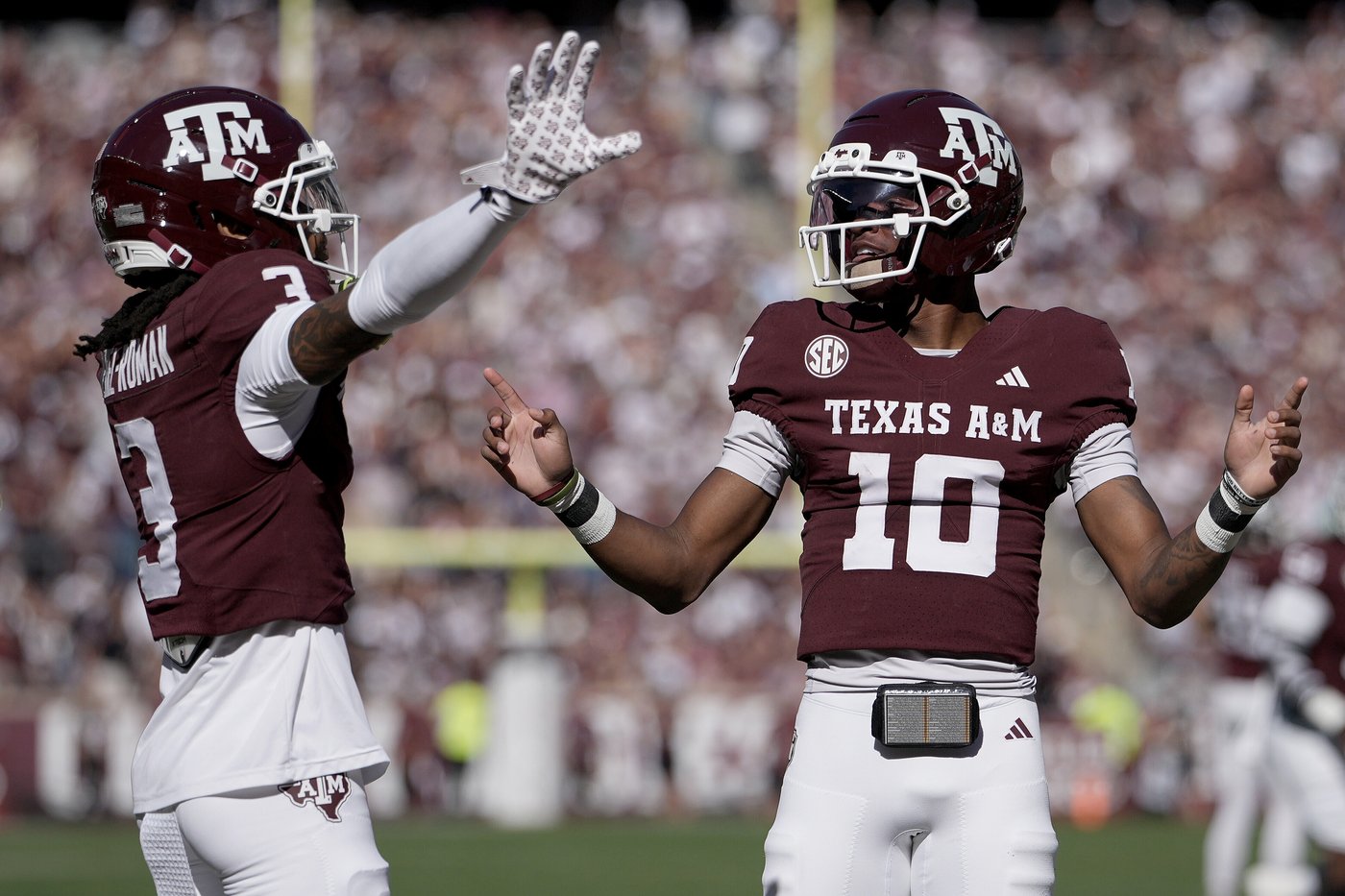 Texas A&M aims for national championship after first College Football Playoff berth | iNFOnews.ca