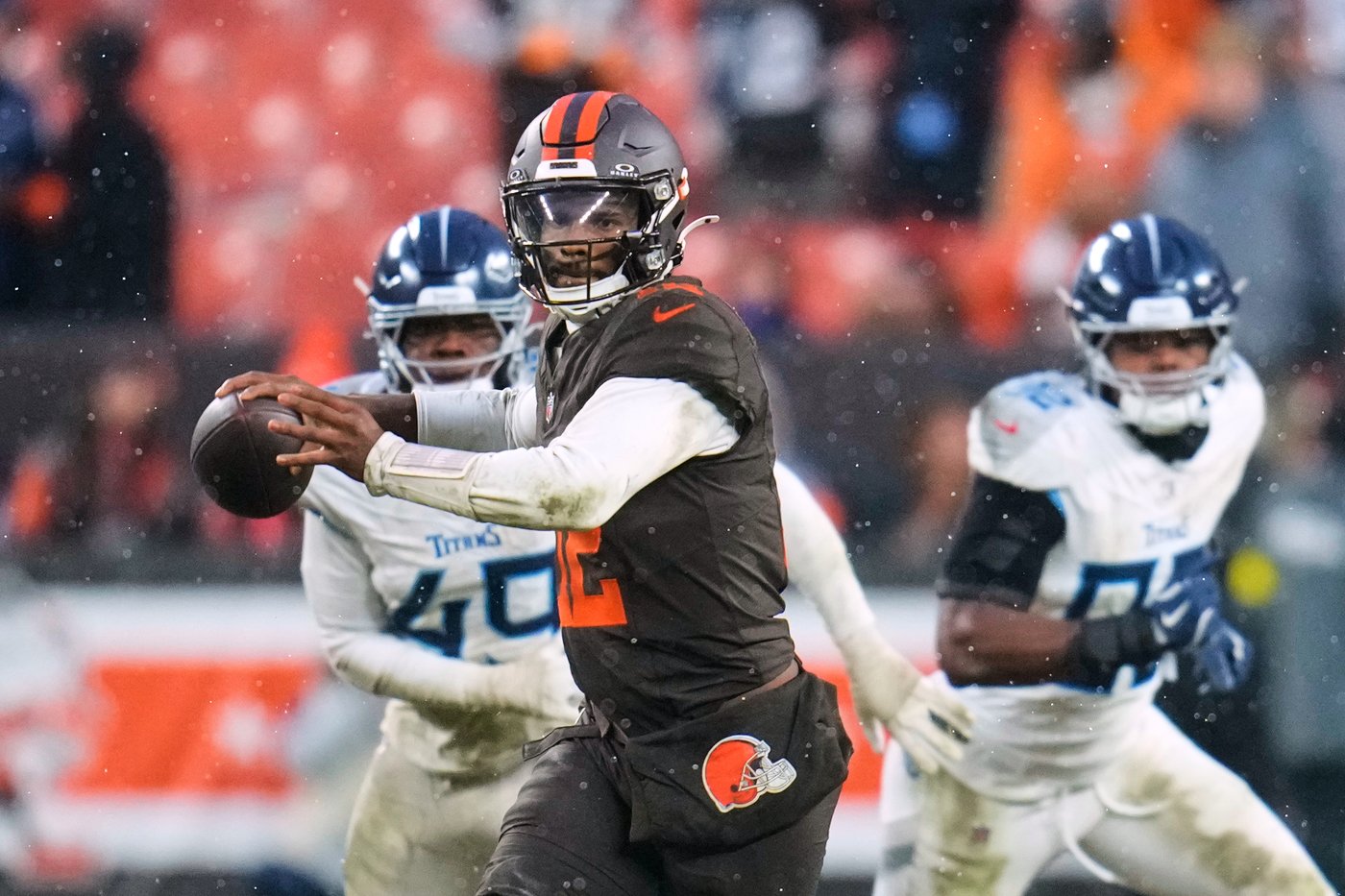 Shedeur Sanders' first 300-yard game not enough as key mistakes prevent Browns from beating Titans | iNFOnews.ca Shedeur Sanders' first 300-yard game not enough as key mistakes prevent Browns from beating Titans | iNFOnews.ca