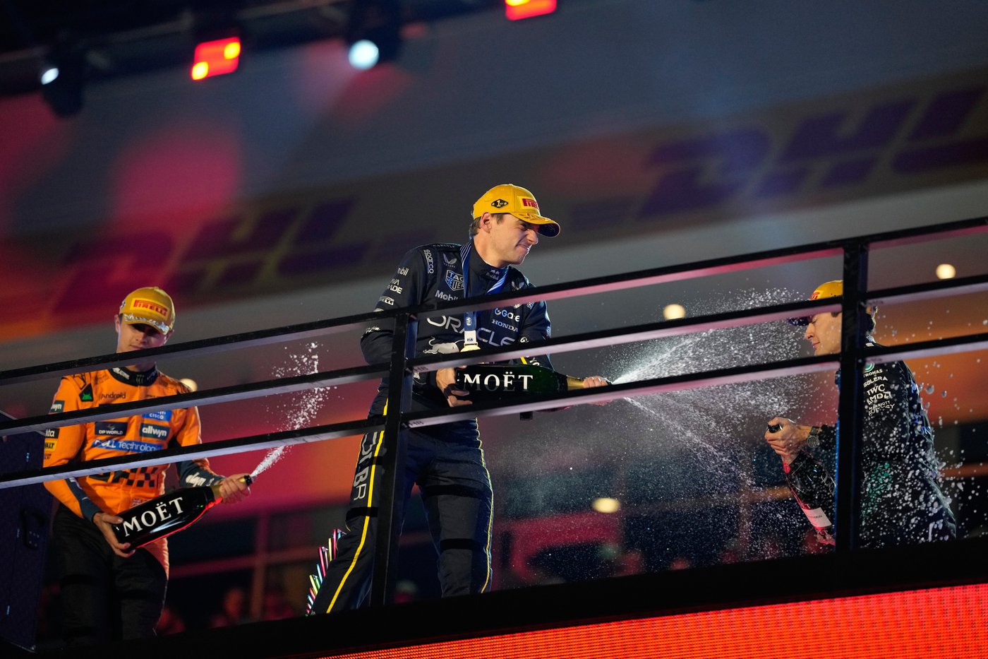 Max Verstappen wins Las Vegas Grand Prix, narrows F1 points gap | iNFOnews.ca