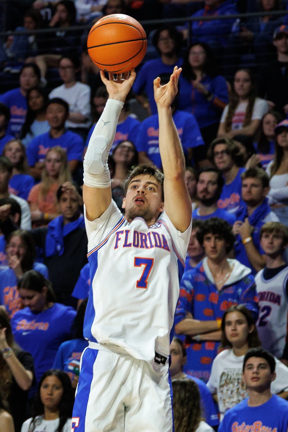 Defending champion and No. 10 Florida trying to shake an early season shooting slump | iNFOnews.ca Defending champion and No. 10 Florida trying to shake an early season shooting slump | iNFOnews.ca