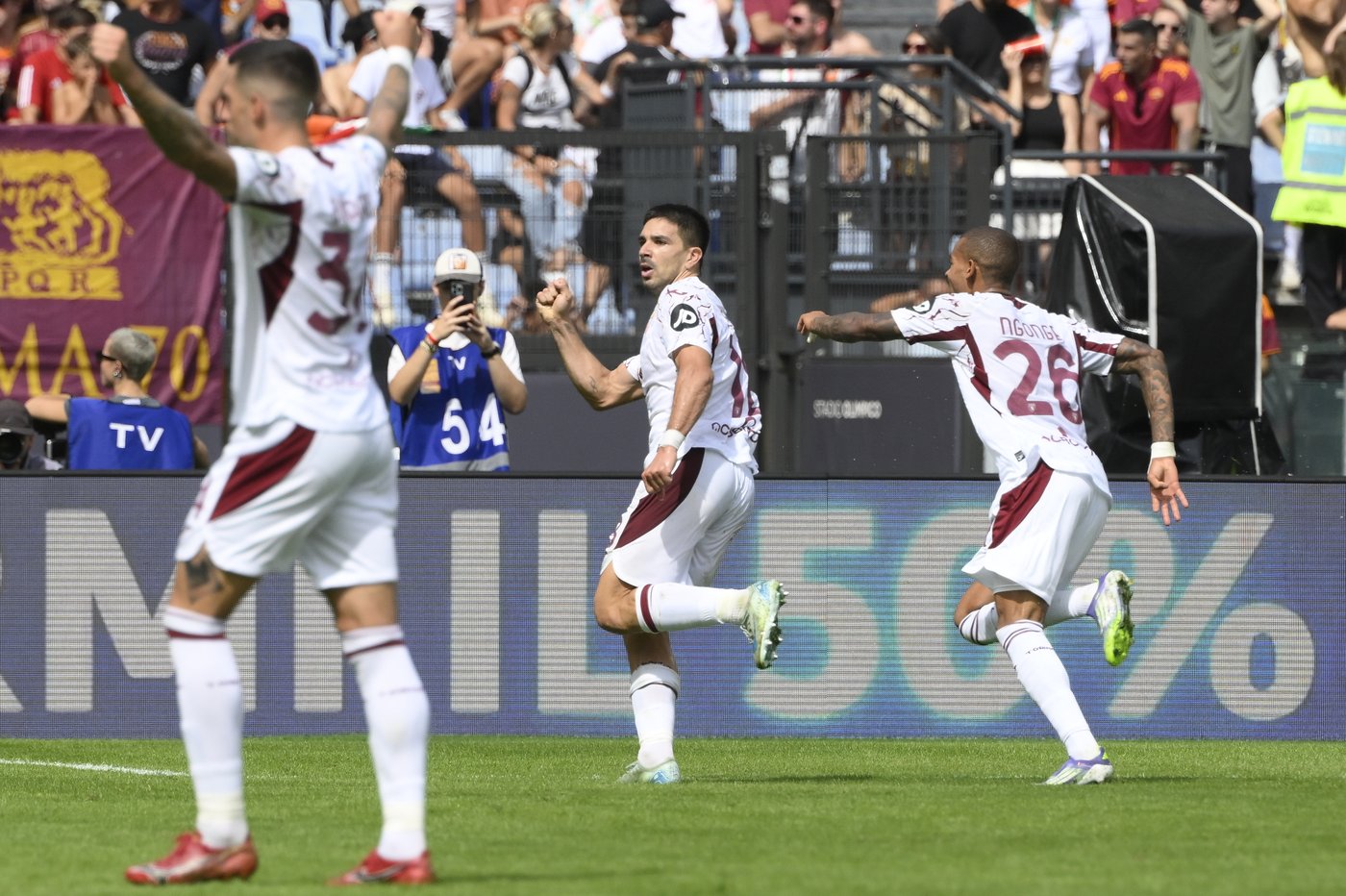 Luka Modric joins exclusive 40 club with milestone goal in Milan win | iNFOnews.ca Luka Modric joins exclusive 40 club with milestone goal in Milan win | iNFOnews.ca