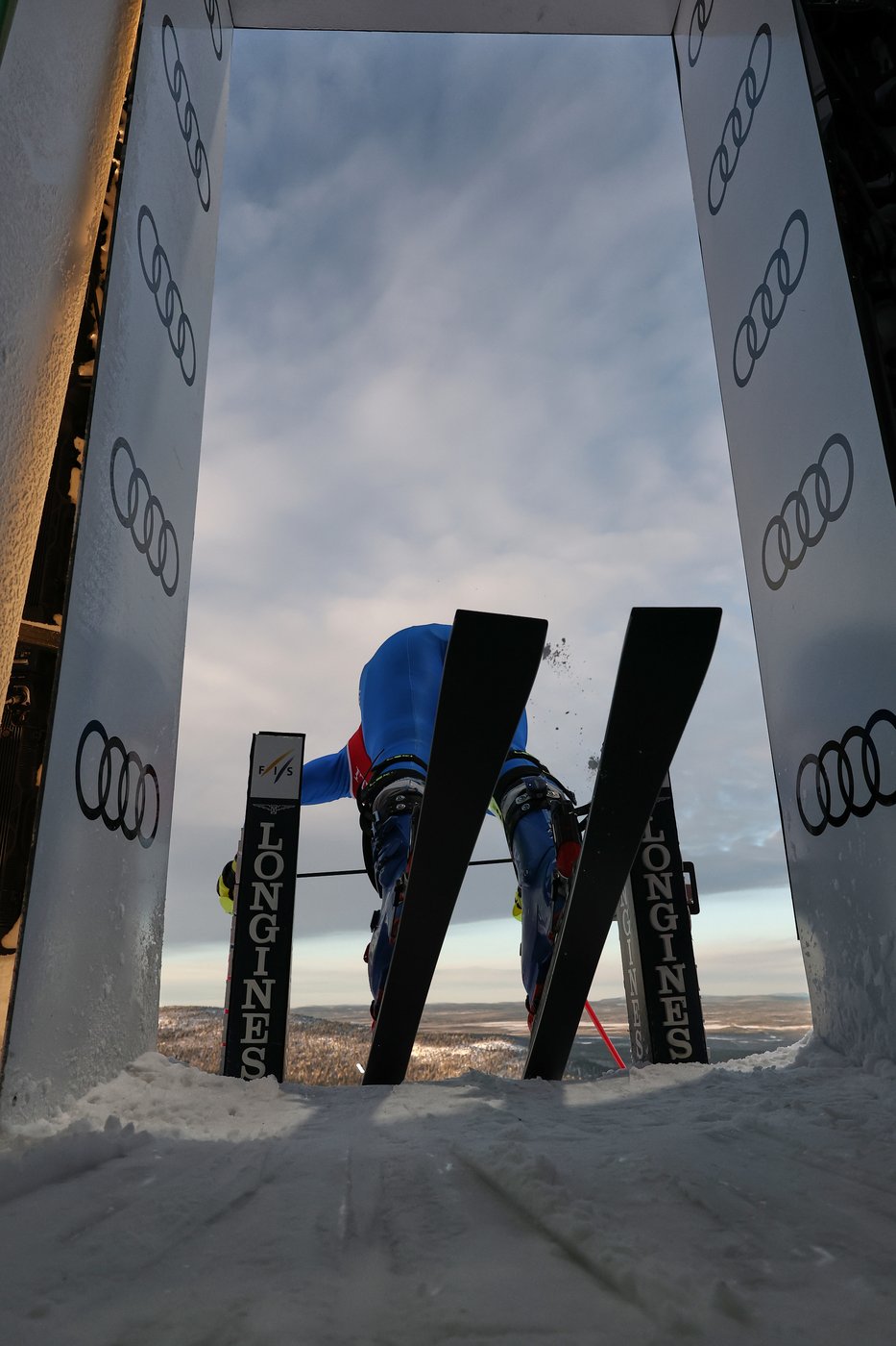 See the world in vertical: Top photos by AP's photojournalists | iNFOnews.ca