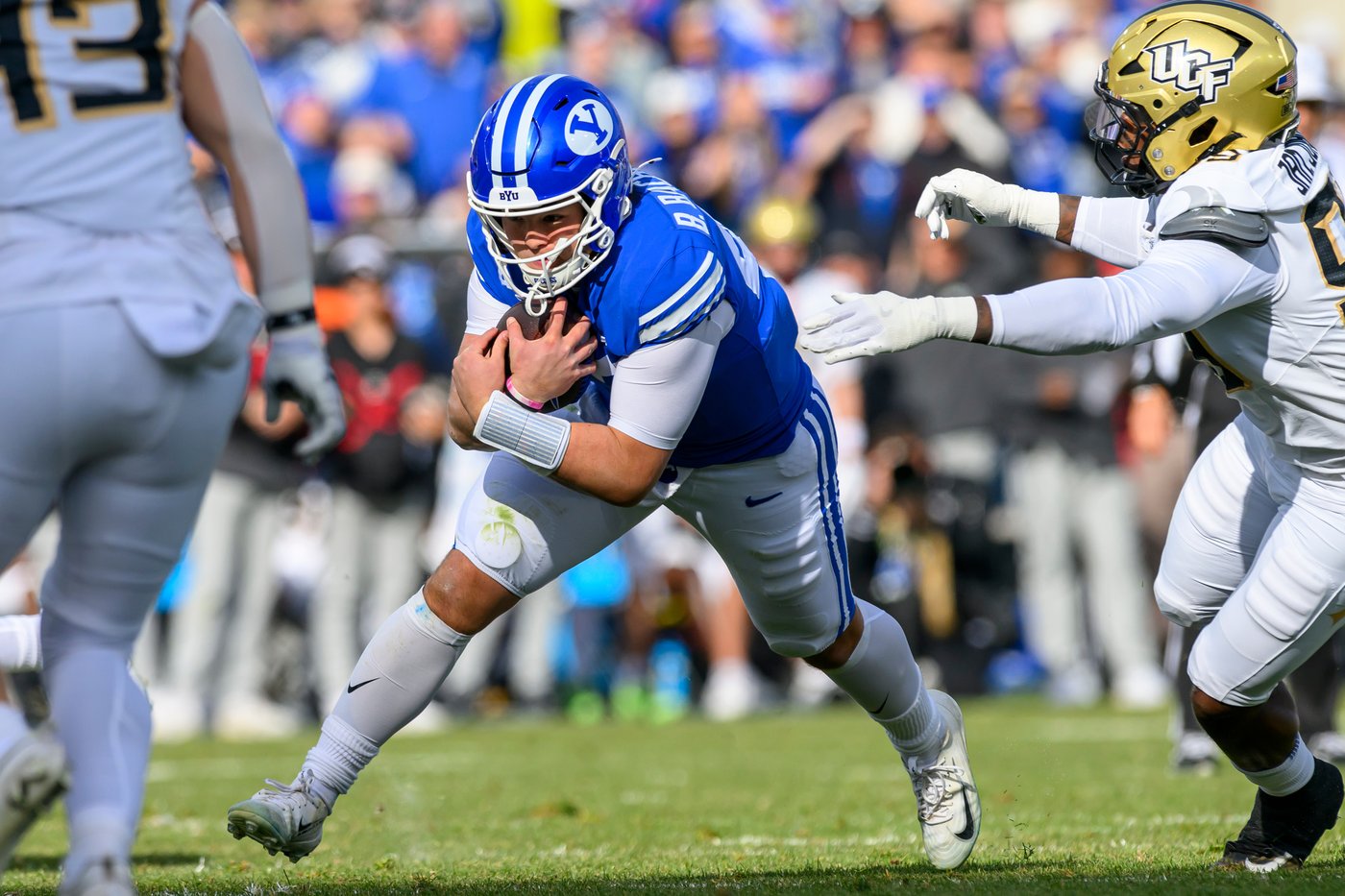 Bear Bachmeier and LJ Martin lead No. 11 BYU past UCF for a 41-21 victory | iNFOnews.ca